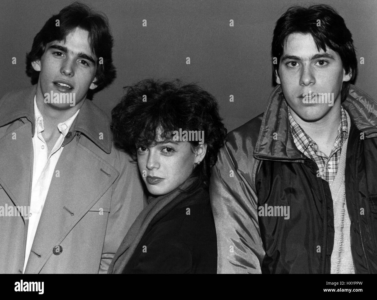 Matt Dillon, Pamela Ludwig & Michael Kramer à la soirée d'ouverture d'une mission d'une semaine pour leur film sur le bord sur le Public Theater à New York. Initialement en 1979, le film a fait partie de la série du cycle de films de théâtre. 18 Décembre, 1981. © RTMcbride MediaPunch / Banque D'Images