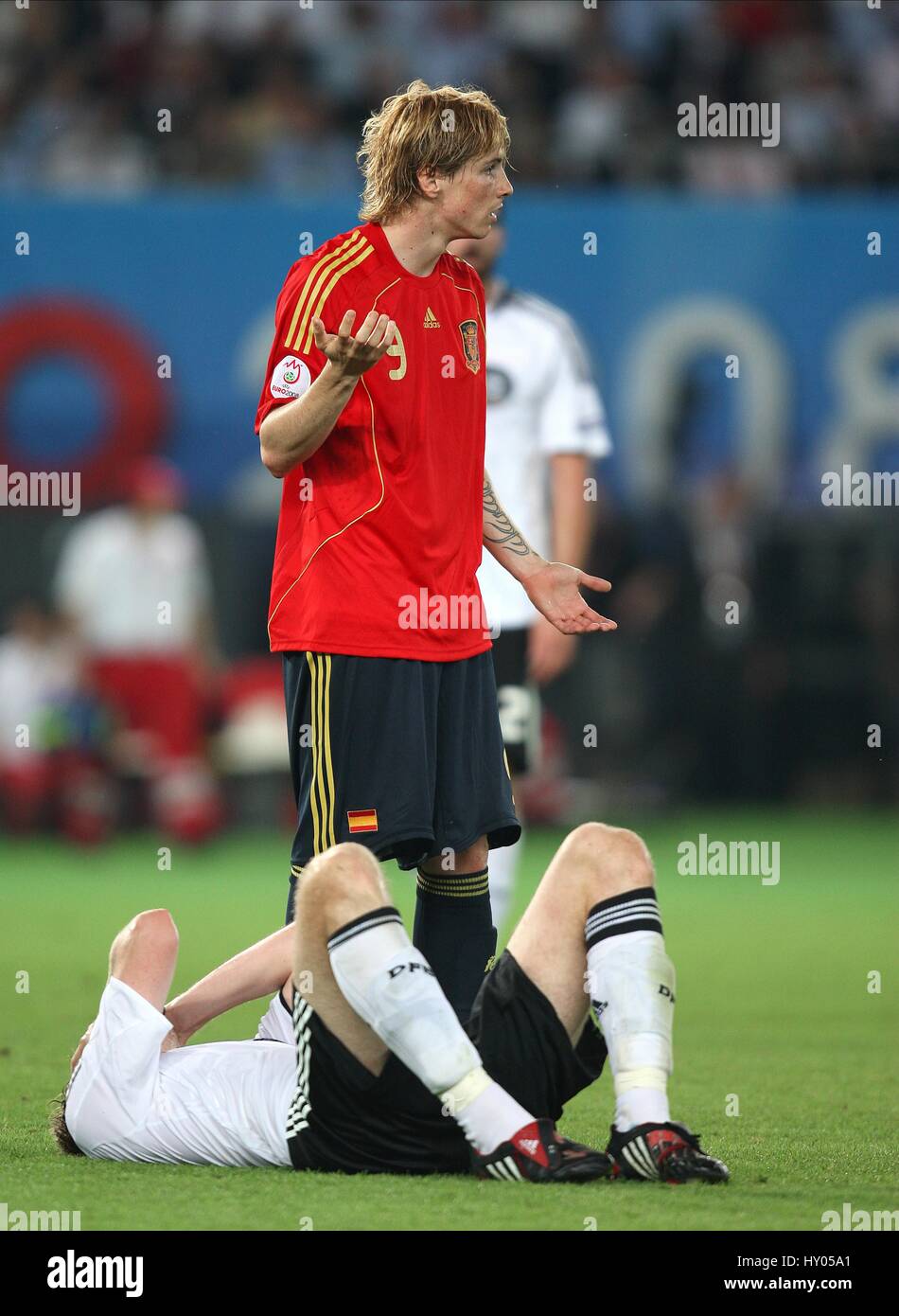 FERNANDO TORRES BLESSÉ ALLEMAND ALLEMAGNE / ESPAGNE ERNST HAPPEL STADION vienne-en Autriche 29 Juin 2008 Banque D'Images