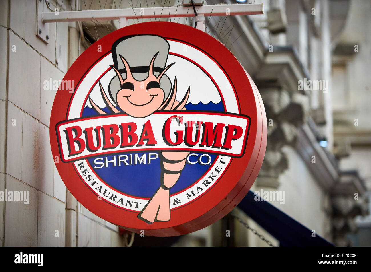 Inscrivez-vous à l'extérieur de la Bubba Gump Shrimp Co restaurant à Londres Banque D'Images