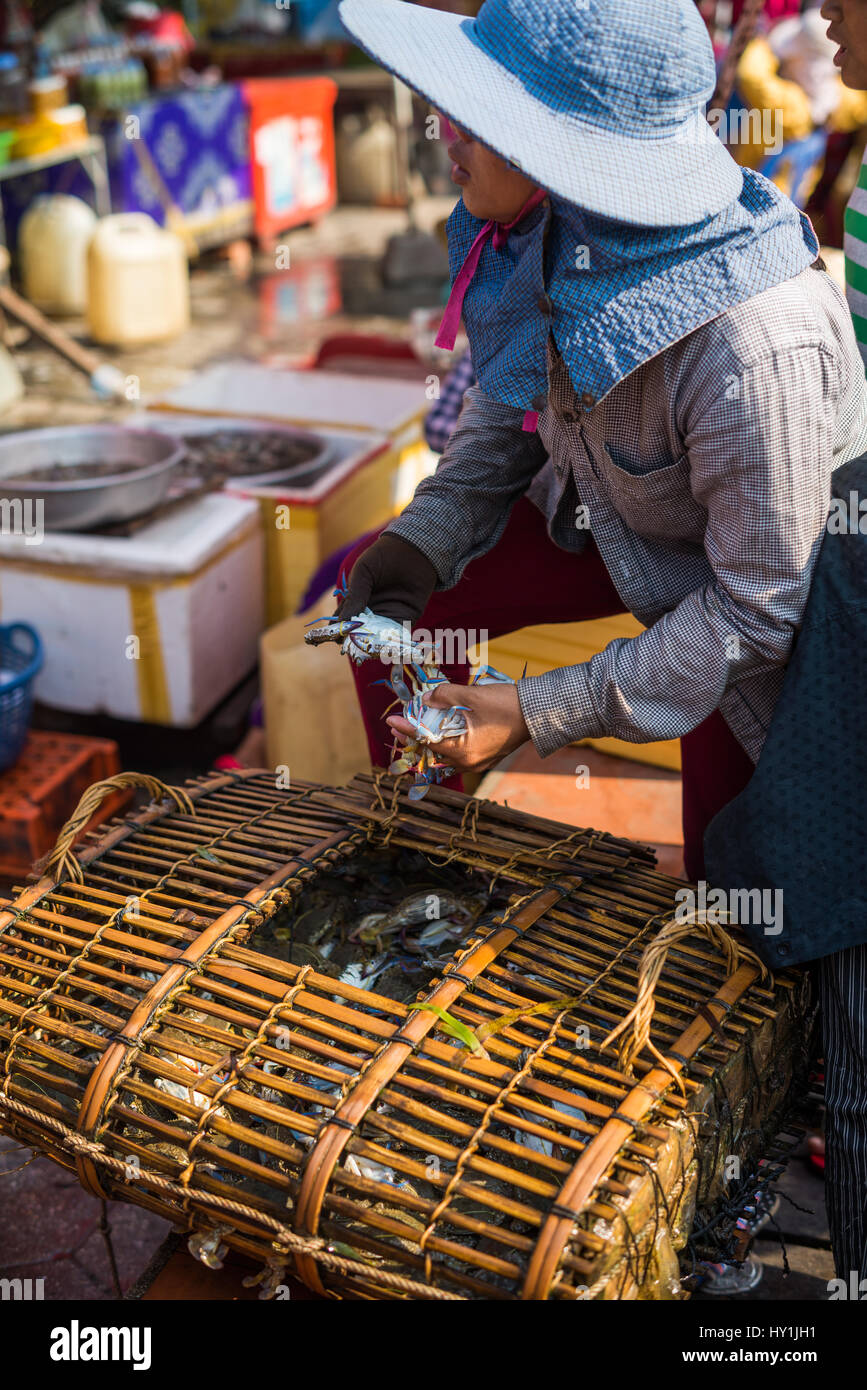 Marché du crabe, Kep, au Cambodge, en Asie. Banque D'Images