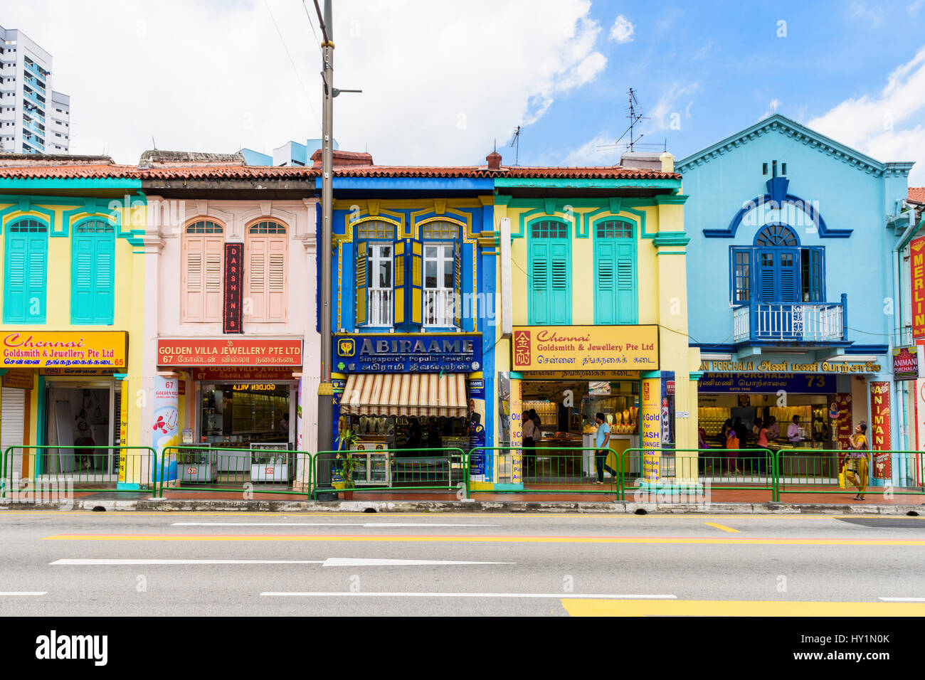 Maisons colorées le long de Serangoon Road, Little India, Singapour Banque D'Images