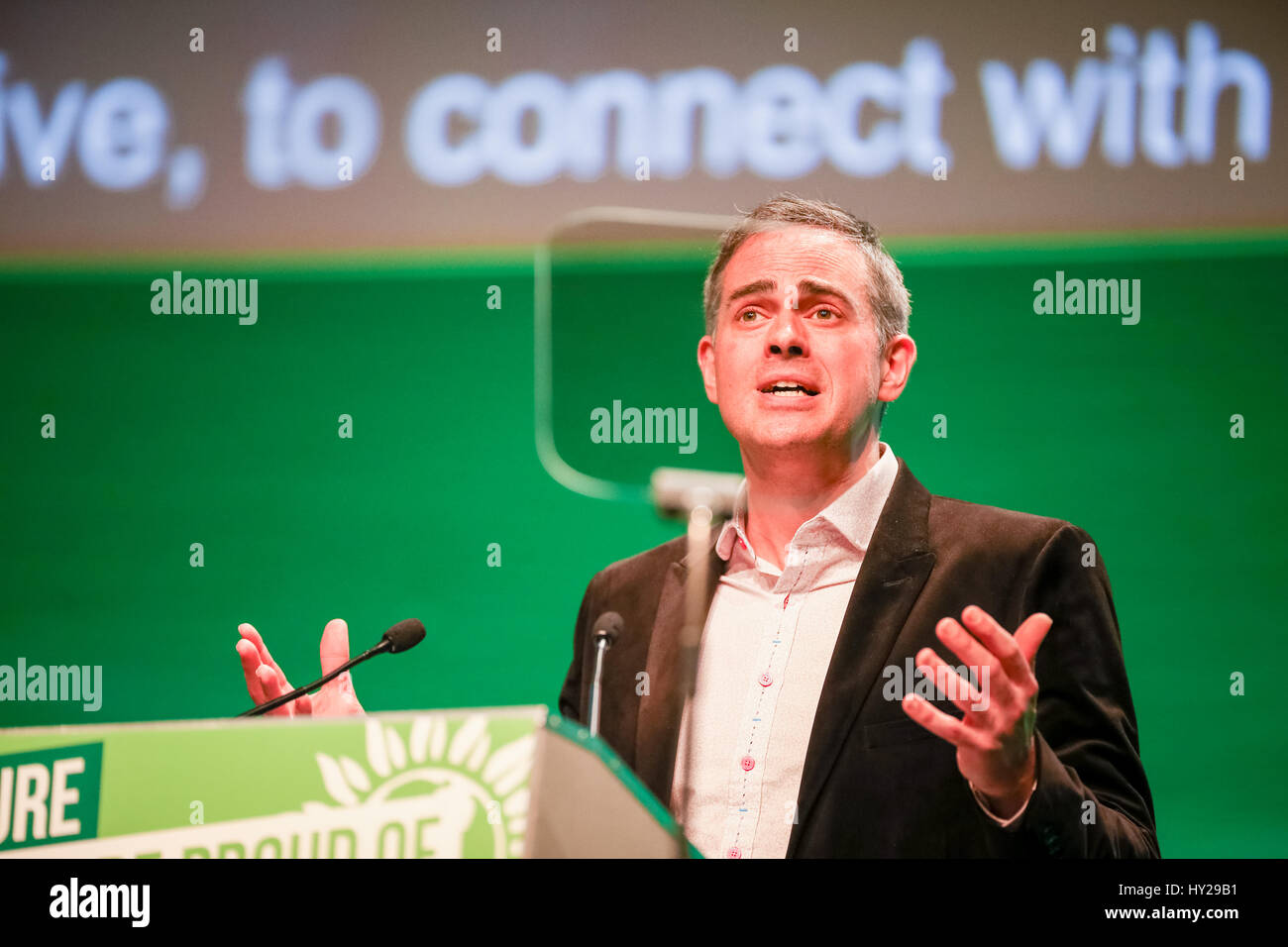 Co-leader du parti vert d'Angleterre et du Pays de Galles, s'exprimant lors de la conférence du parti. Jonathan bartley politique politique des verts Banque D'Images