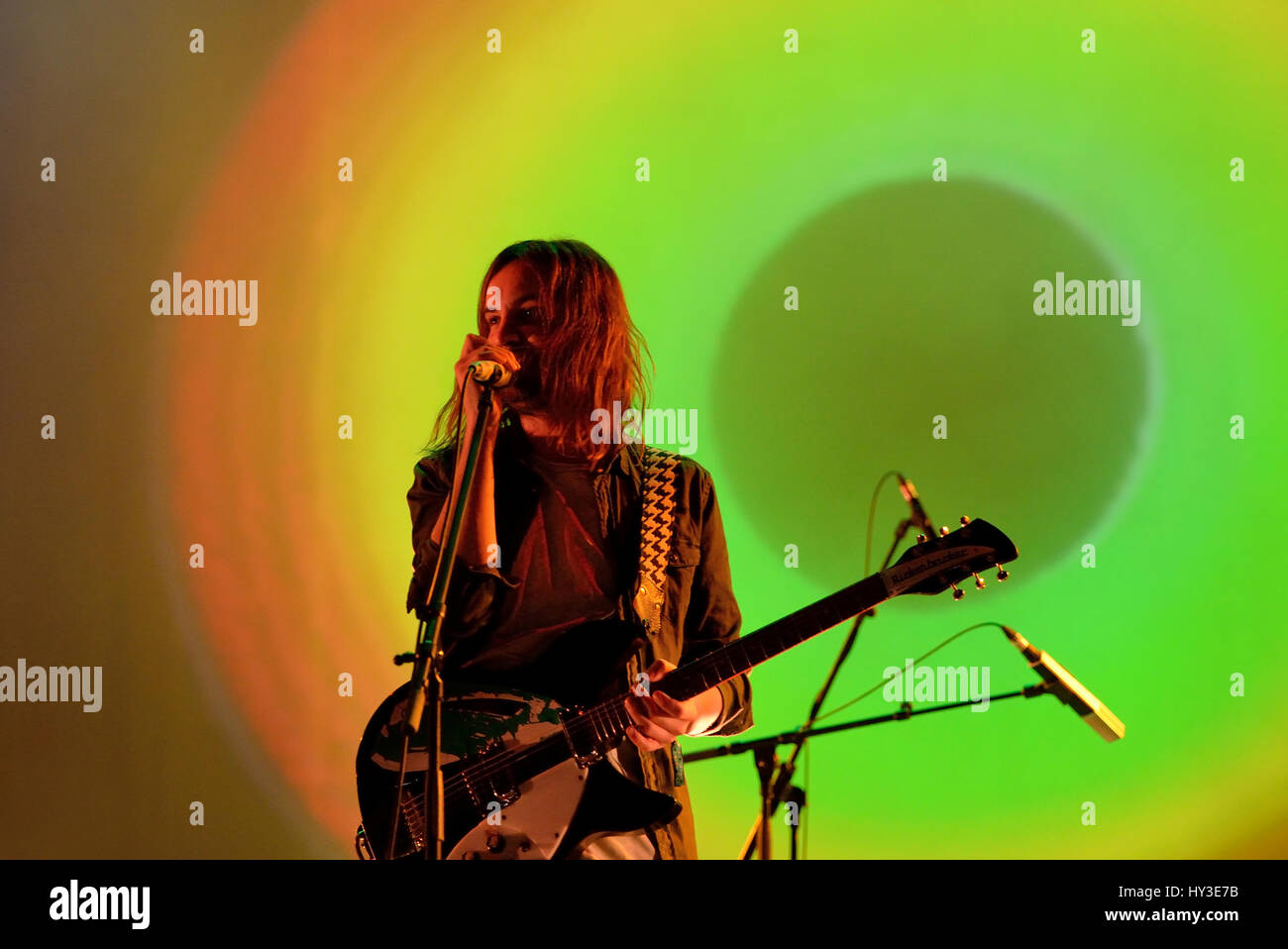 Barcelone - 2 juin : Tame Impala (groupe psychédélique) produisent en concert au Primavera Sound Festival 2016 le 2 juin 2016 à Barcelone, Espagne. Banque D'Images