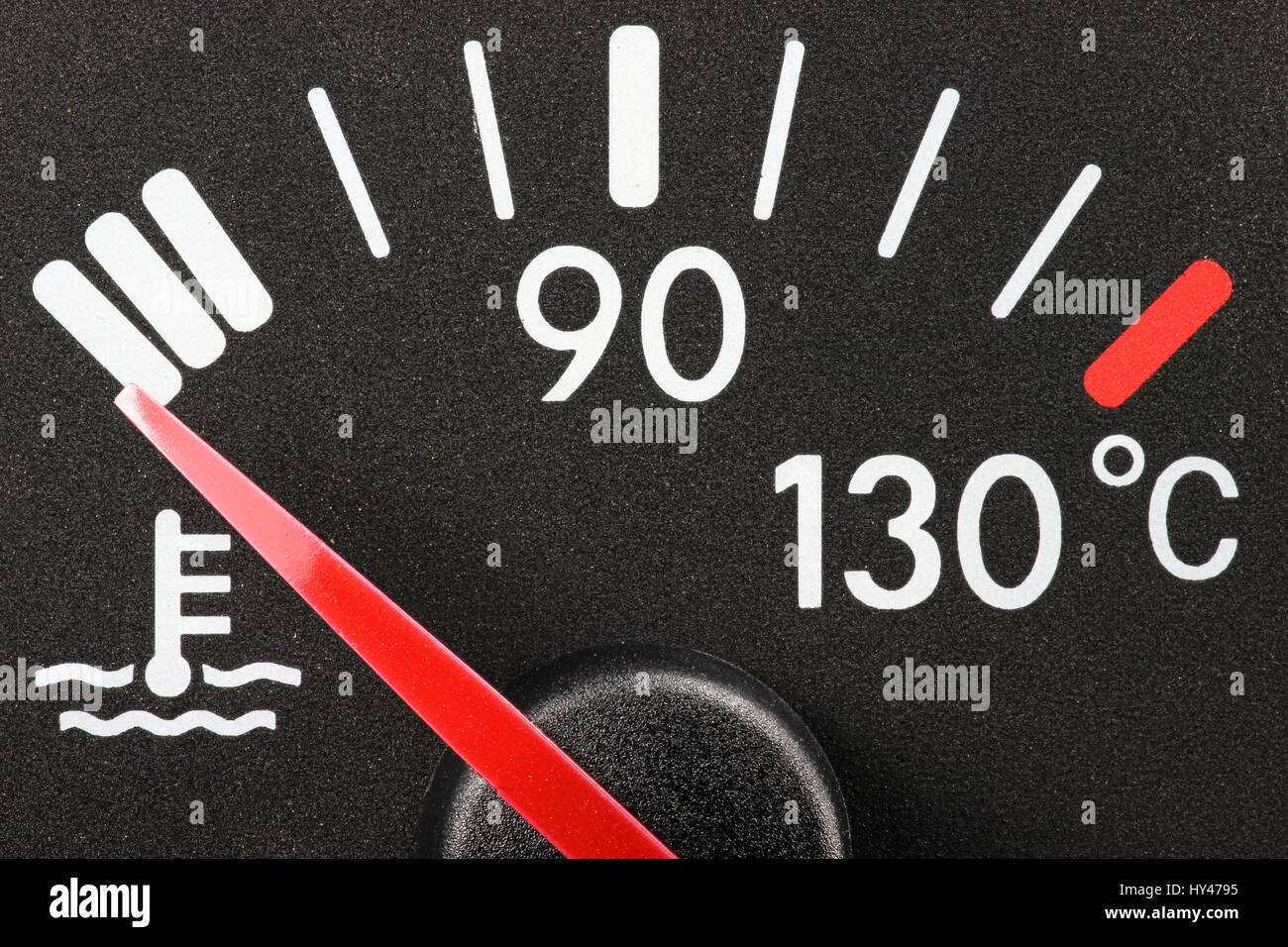 Dans l'indicateur de température du tableau de bord de voiture - froid Banque D'Images