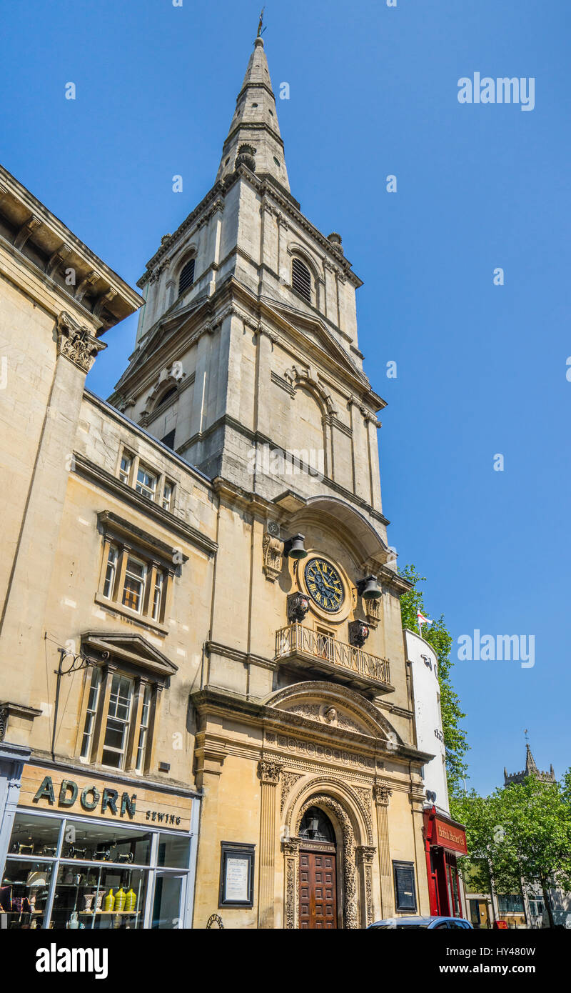 Royaume-uni, le sud-ouest de l'Angleterre, Bristol, rue Large, clocher de l'Église du Christ avec deux quart-boy à l'automate réveil chiffres Banque D'Images