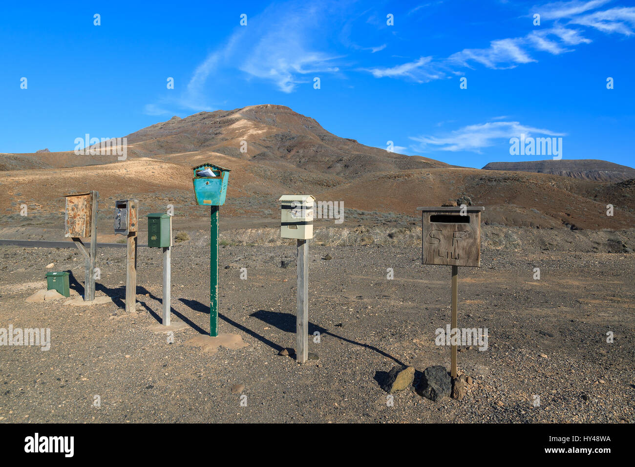 Les boîtes aux lettres de la poste à distance situé à Ville de La Pared sur la côte occidentale de Fuerteventura, Îles Canaries, Espagne Banque D'Images