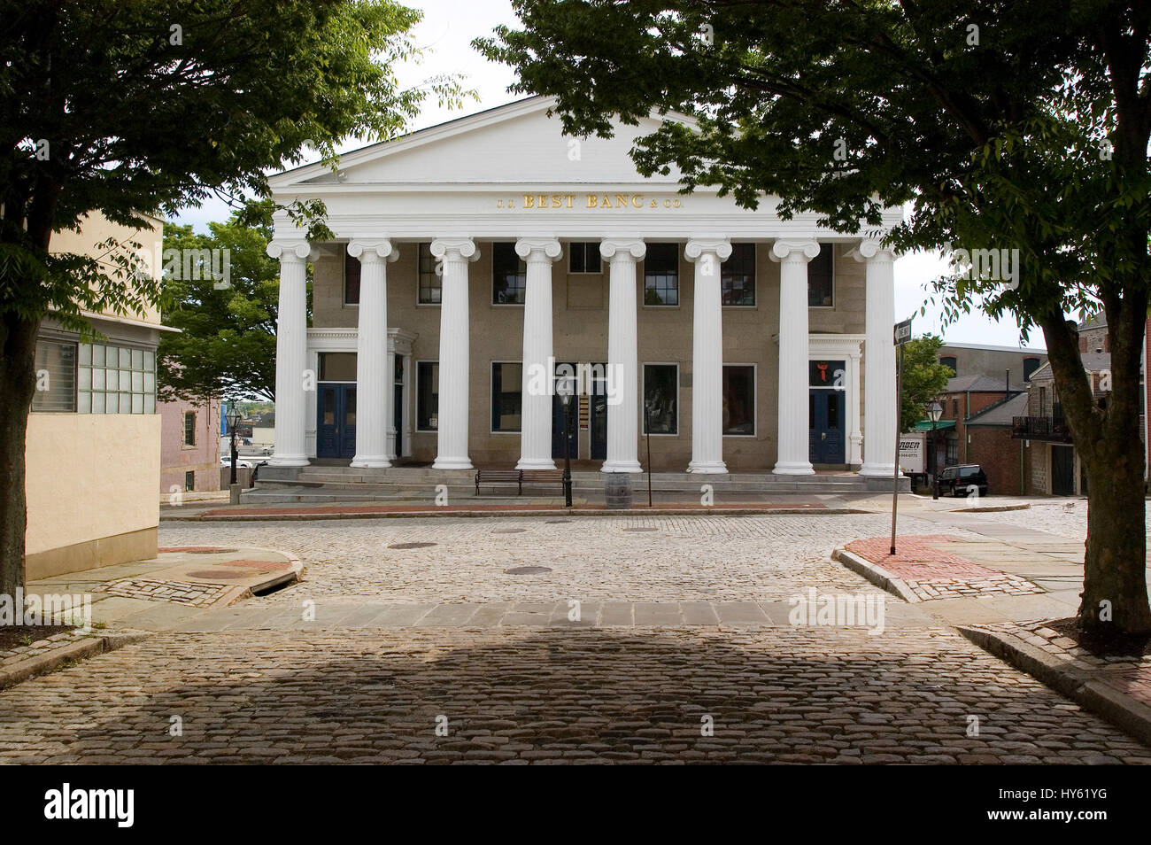 New Bedford (MA) l'architecture. Une ancienne banque (qui, à une époque, contenait deux banques faisant l'impression que vous êtes voir double). Banque D'Images