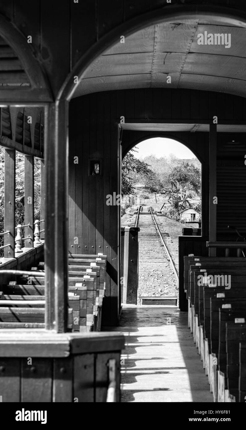 Train de Valle de los Ingenios, la vallée de la Sucrerie, près de Trinidad, Cuba. Banque D'Images