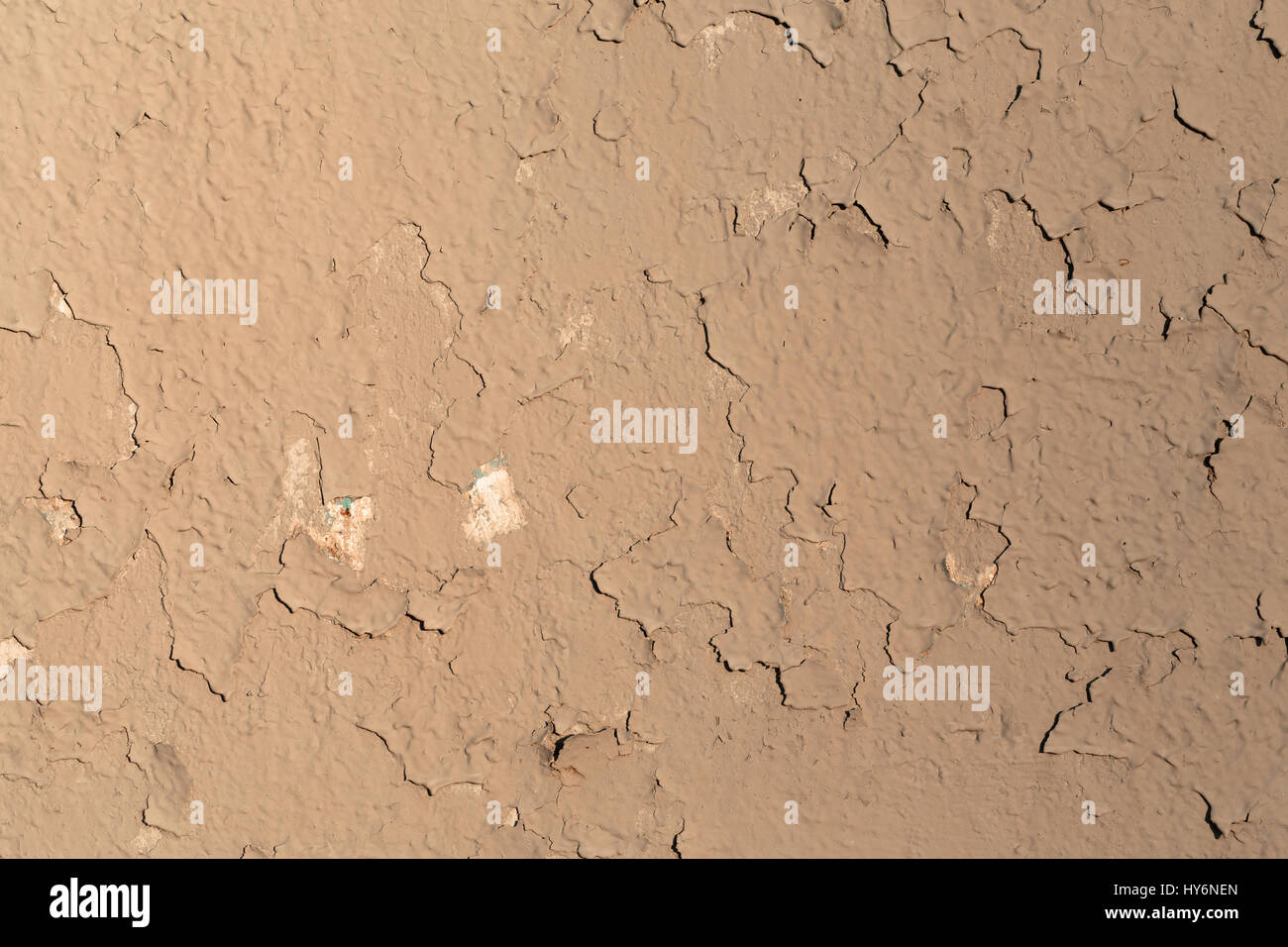 Vieux mur recouvert de plâtre teintes sombres. Banque D'Images
