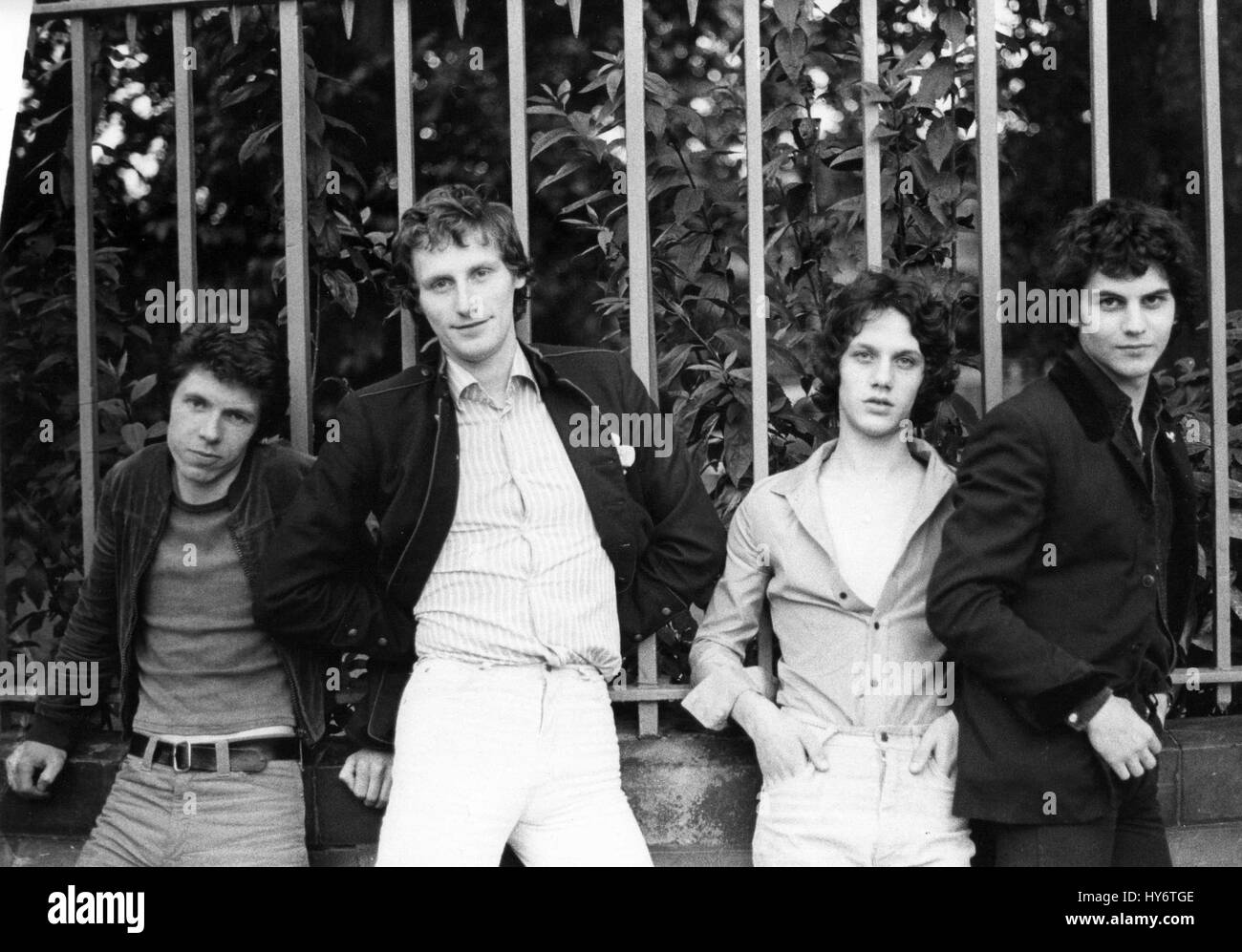 Le groupe power pop britannique présentent de petits amis avant une performance live à Londres, Angleterre le 20 août 1978. L-R Chris Skornia, Patrick Collier, Steve Bray, Mark Henry. Banque D'Images