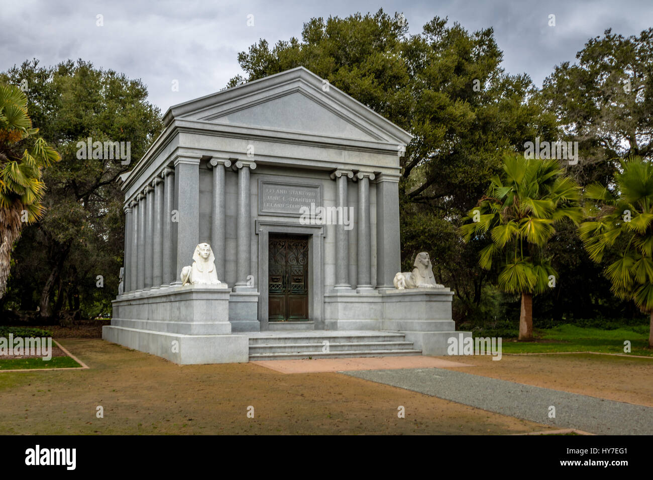 PALO ALTO, USA - Le 11 janvier 2017 : Leland Stanford mausolée familial à l'Université de Stanford Campus - Palo Alto, Californie, États-Unis Banque D'Images