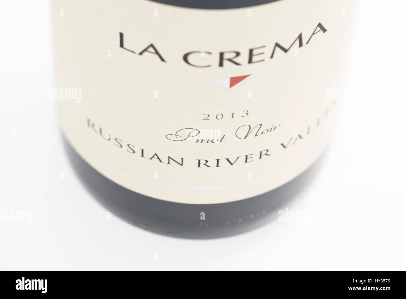 Étiquette de vin d'une bouteille de pinot noir de la vallée de la rivière russe de La Crema Banque D'Images