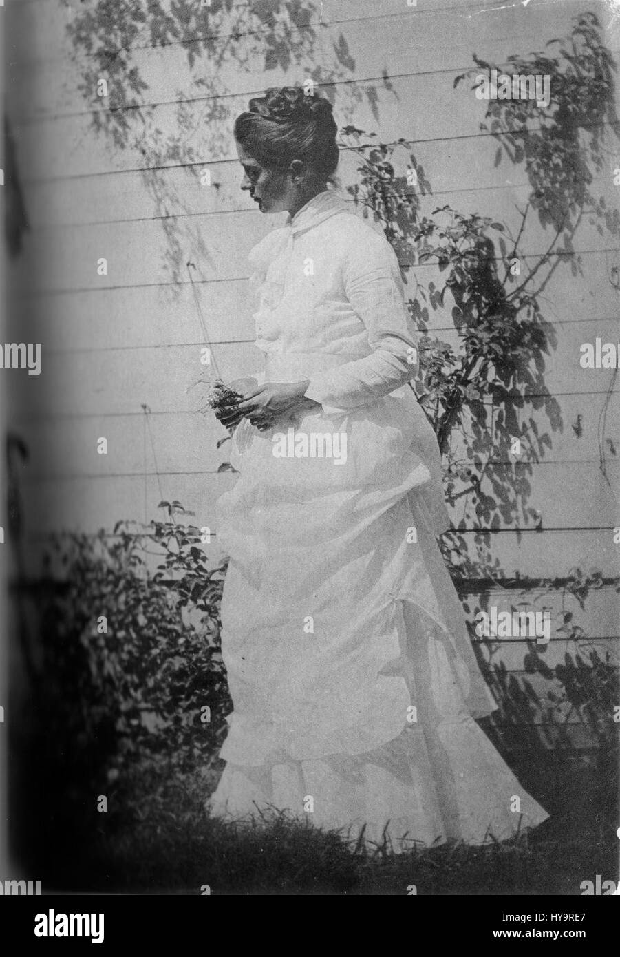 'Eakins h30' fait référence à une œuvre d'art de Thomas Eakins, probablement une étude ou une peinture de sa série de représentations réalistes et détaillées de figures humaines et de l'anatomie. Eakins était réputé pour son approche précise et scientifique de la forme humaine. Banque D'Images