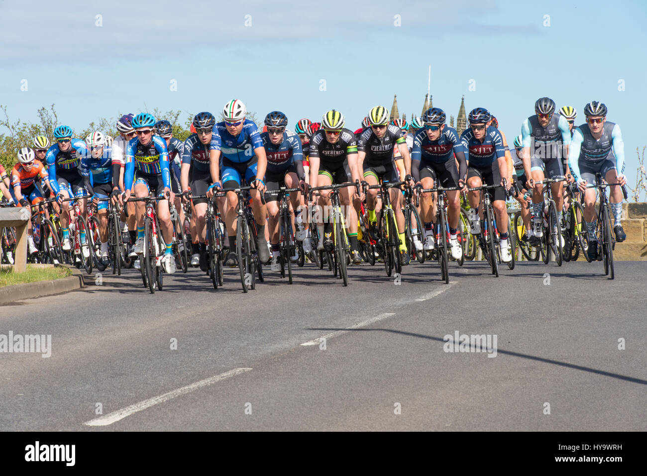 Riders à pont Noir, Saltburn sur premier circuit de course. Credit : Geoff Tweddle/Alamy Live News Banque D'Images