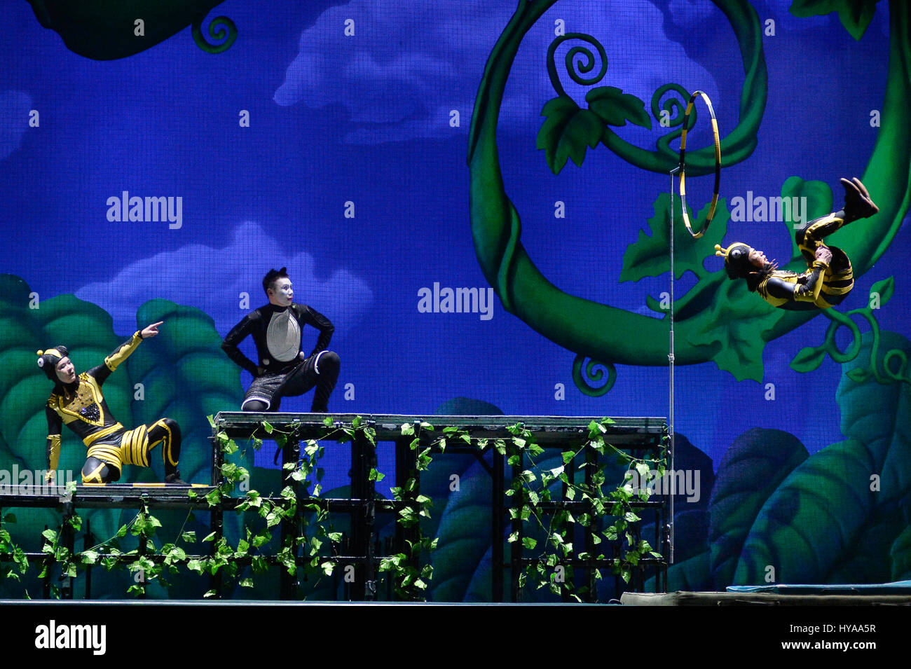 Le Cirque de Chine présente à la presse son nouveau spectacle 'Le voyage de Panda Rêveur', dans la nuit de ce mercredi, 05, à la Citibank Hall à São Paulo (Photo : LEVI BIANCO/BRÉSIL PHOTO PRESSE) Banque D'Images