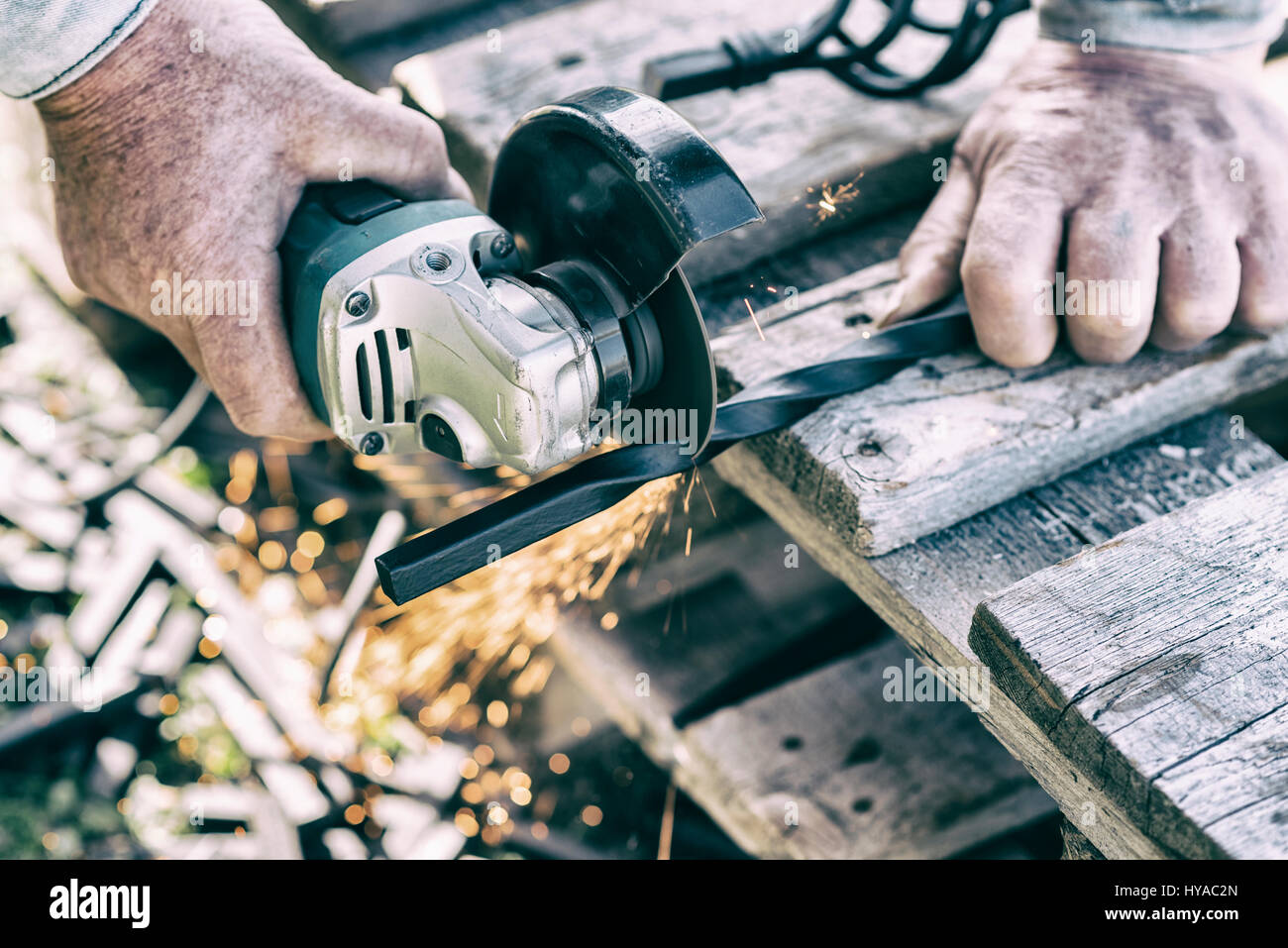 Le processus de la coupe du métal à l