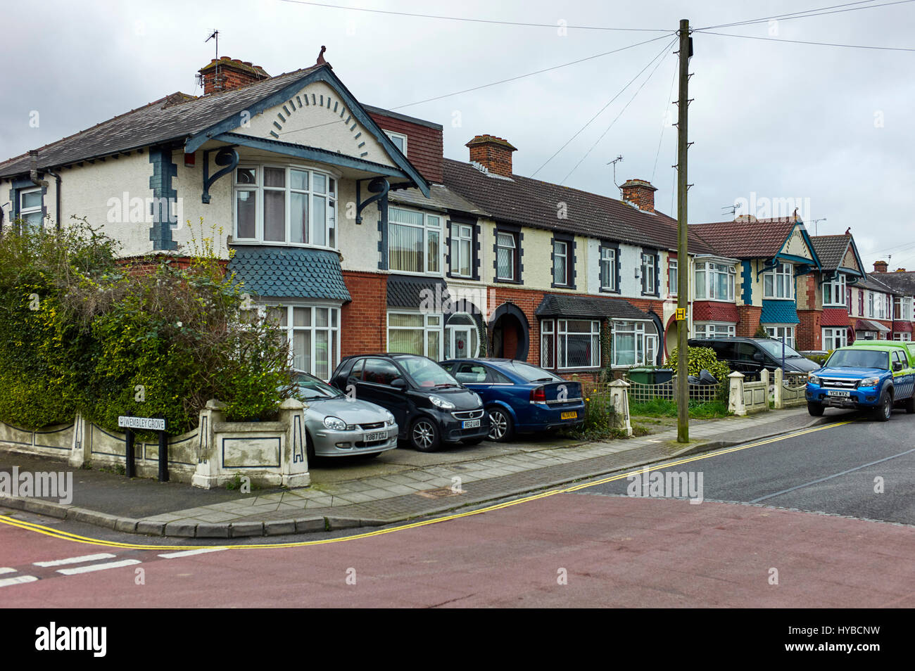 Maisons à Highbury Crescent, Aubépine Cosham, Portsmouth Banque D'Images
