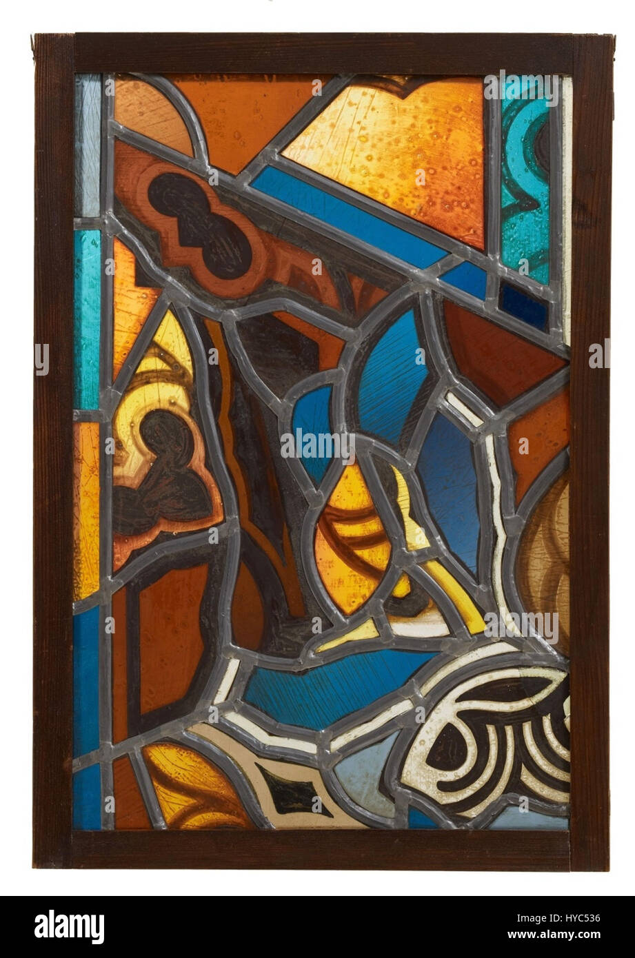 'Glasfenster' de Jan Thorn Prikker est une œuvre de vitrail. Le travail de Prikker est connu pour ses conceptions complexes et sa capacité à transmettre la lumière et la couleur à travers le verre, qu’il utilise magistralement pour créer une pièce spirituelle et décorative. Banque D'Images