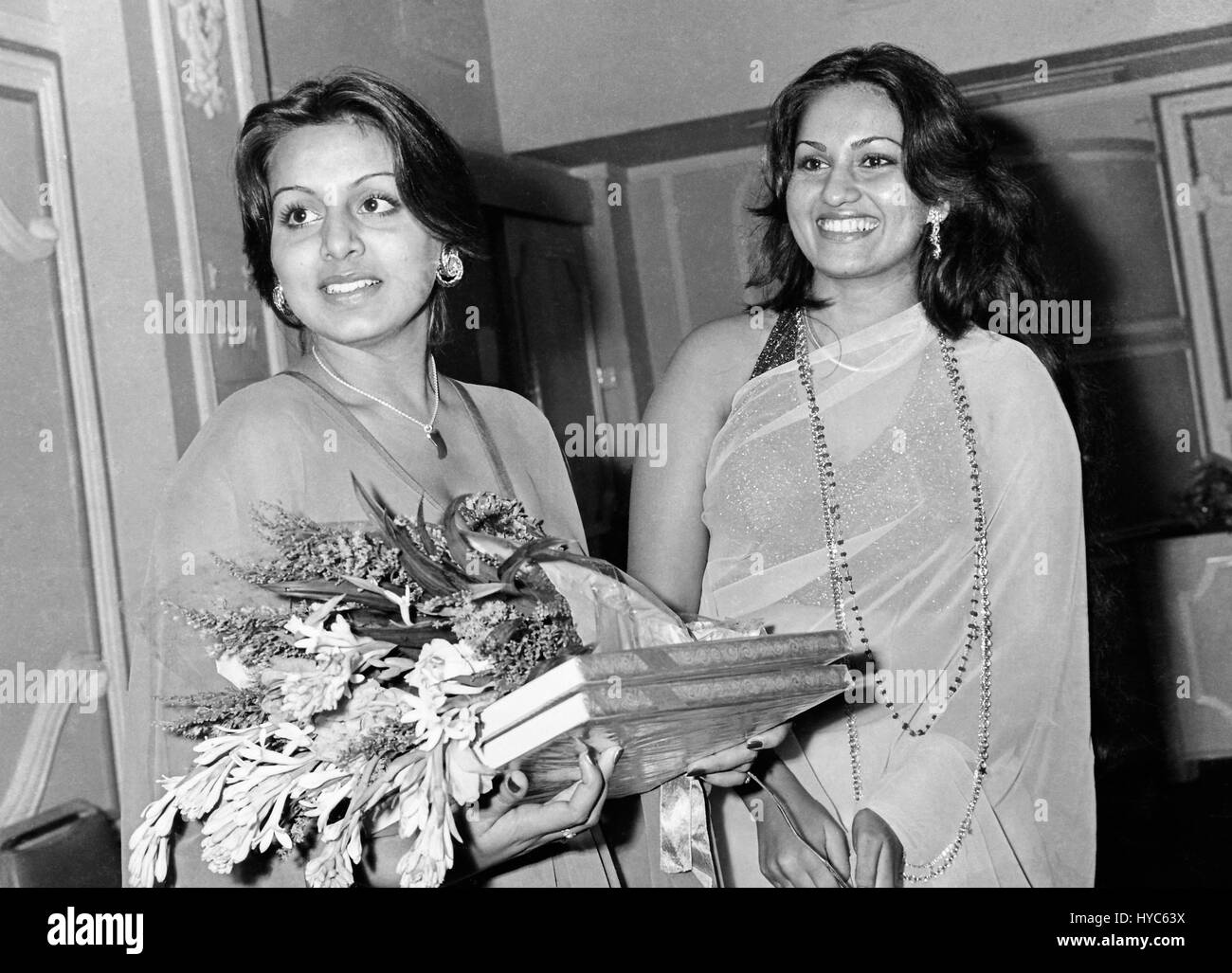 1900s vintage indien film de Bollywood actrice, neetu Singh et reena roy, Mumbai, Maharashtra, Inde, Asie Banque D'Images