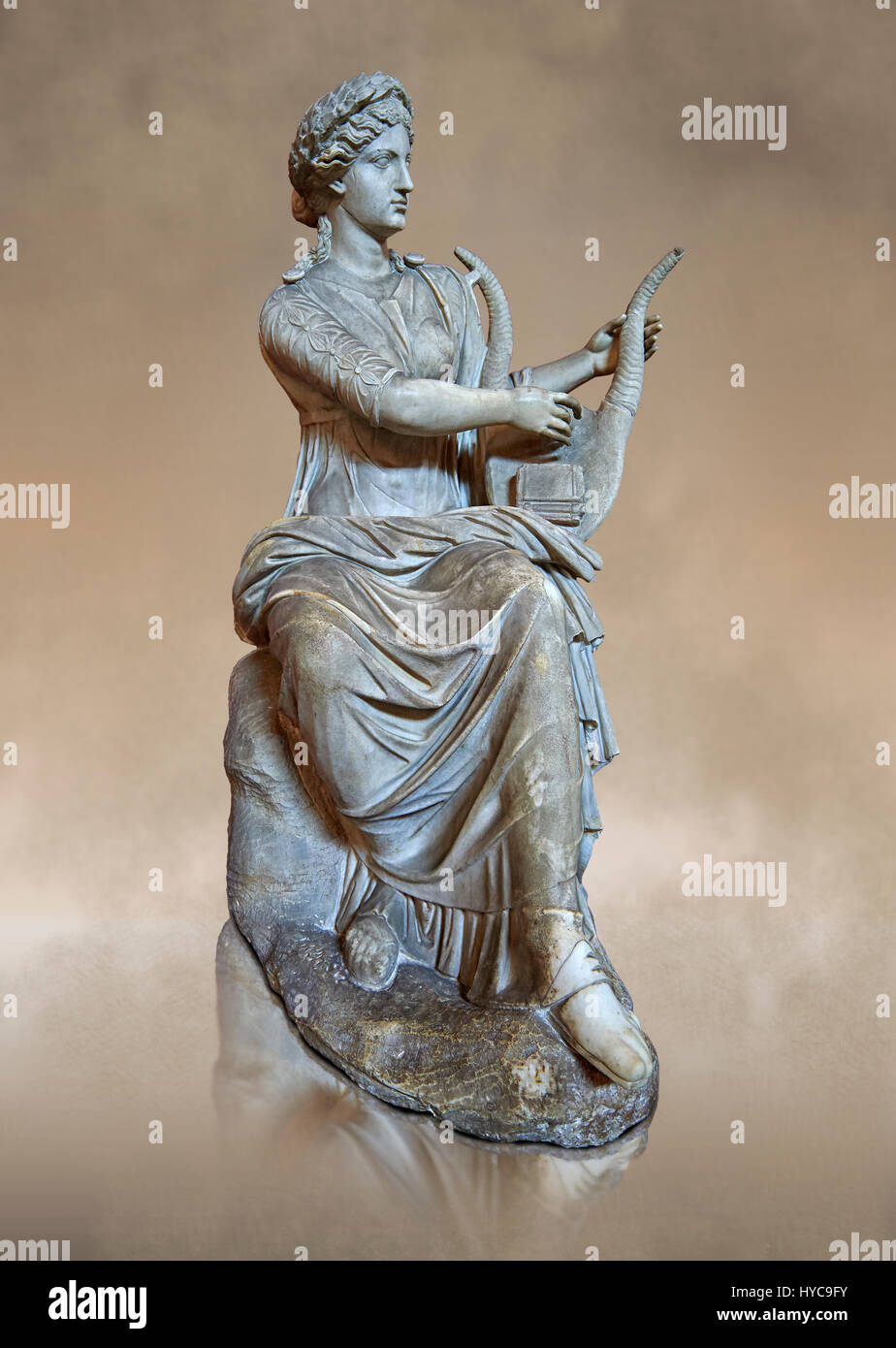 Stuate romaine de l'époque d'Hadrien de la muse Tersichore inv 308, Musée du Vatican, Rome, Italie, art fond Banque D'Images