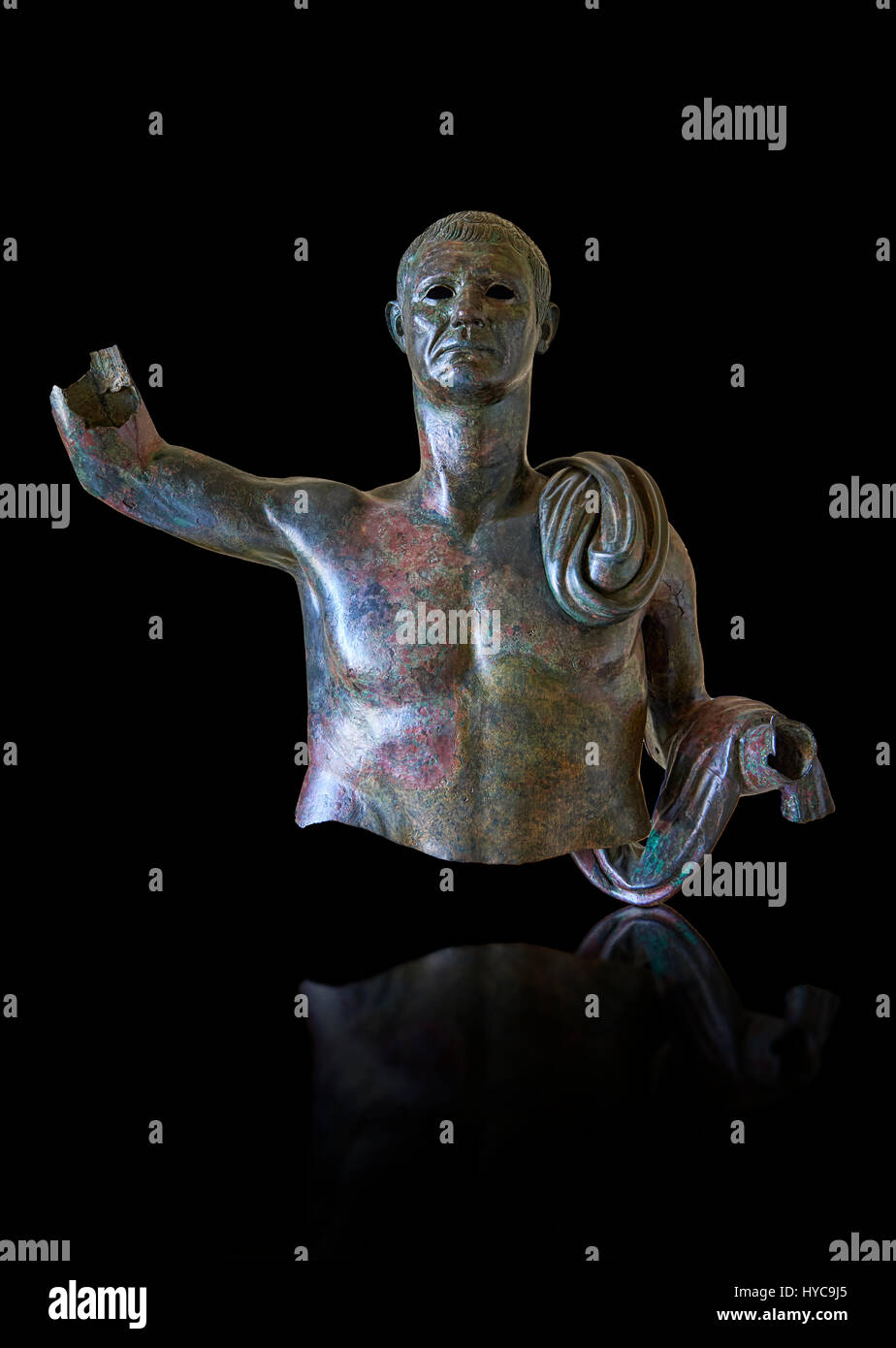 Partie supérieure d'une statue monumentale romaine d'une personne inconnue peut-être un magistrat romain de la Rome Impériale , vers 40BC, inv 15055 Rome, Musée du Vatican Banque D'Images