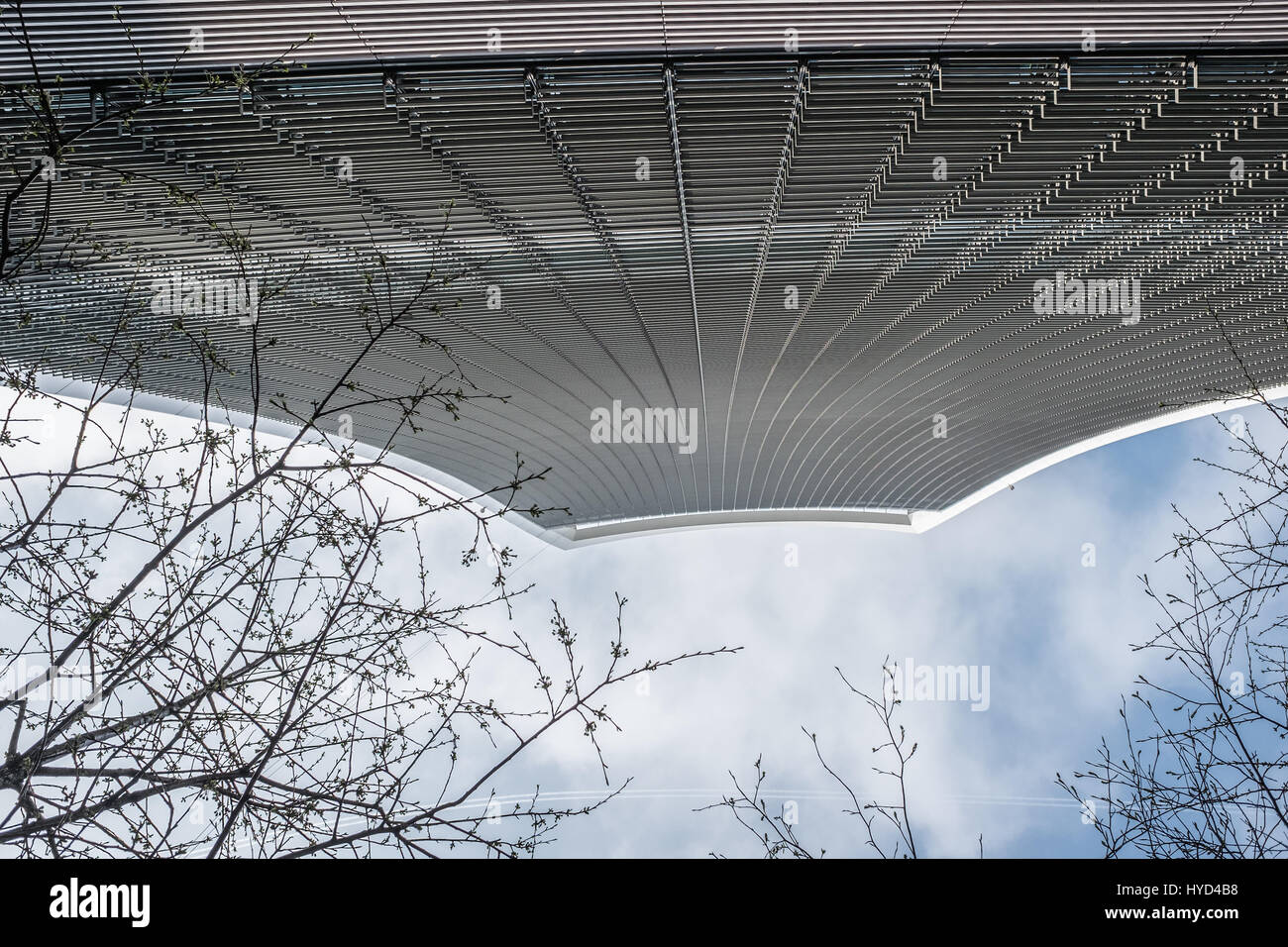 Fenêtres sur le côté sud de l'un skyscraperat talkie-walkie, 20 Fenchurch Street, City of London, en Angleterre. Banque D'Images
