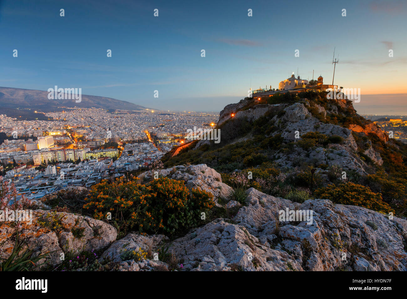 Vue d'Athènes depuis la colline du Lycabette au coucher du soleil, la Grèce. Banque D'Images