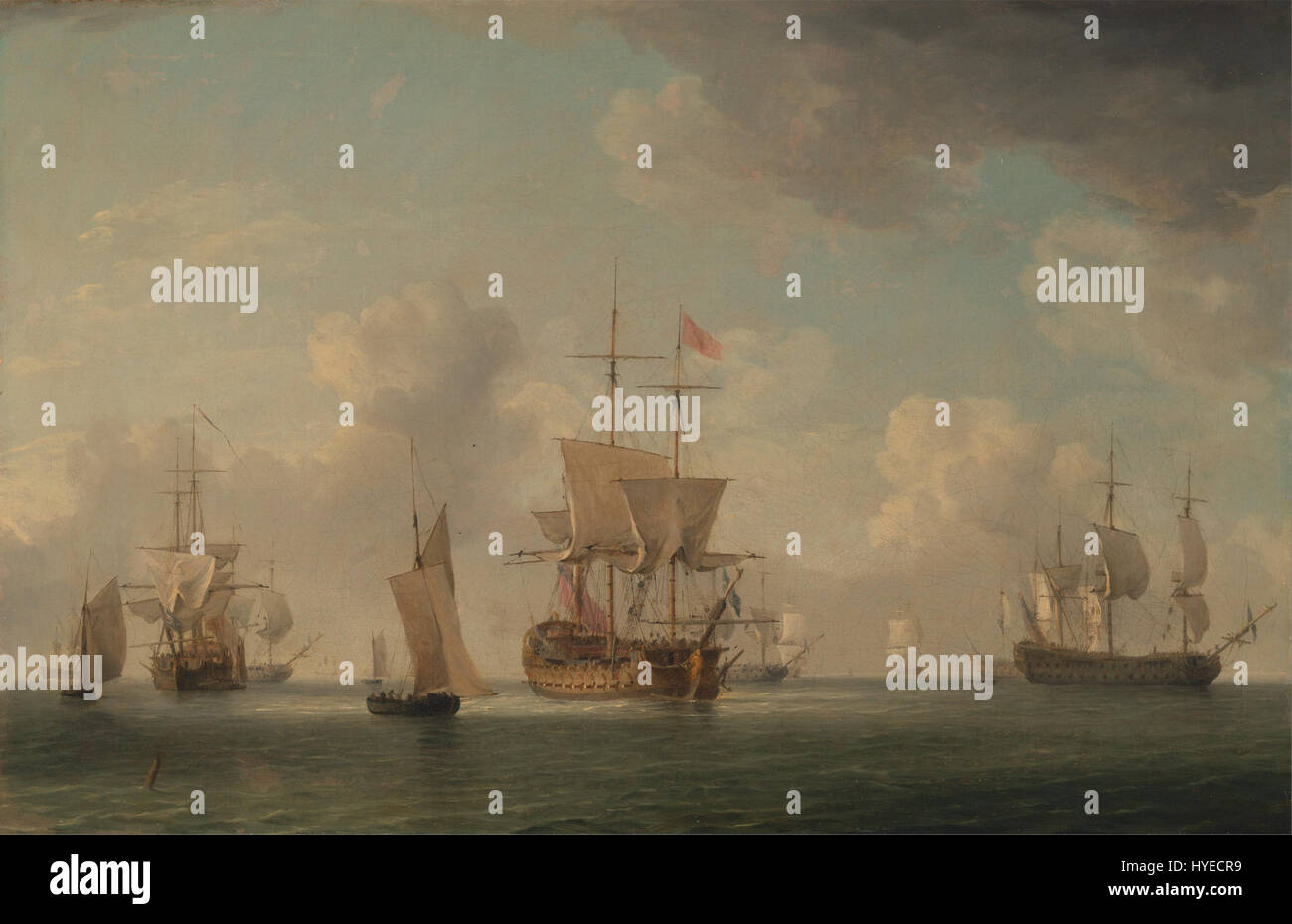 « English Ships Under Sail in a Very Light Breeze » de Charles Brooking décrit le mouvement délicat des navires naviguant dans des conditions de vent minimales. Le tableau capture la beauté sereine de la vie maritime au XVIIIe siècle. Banque D'Images