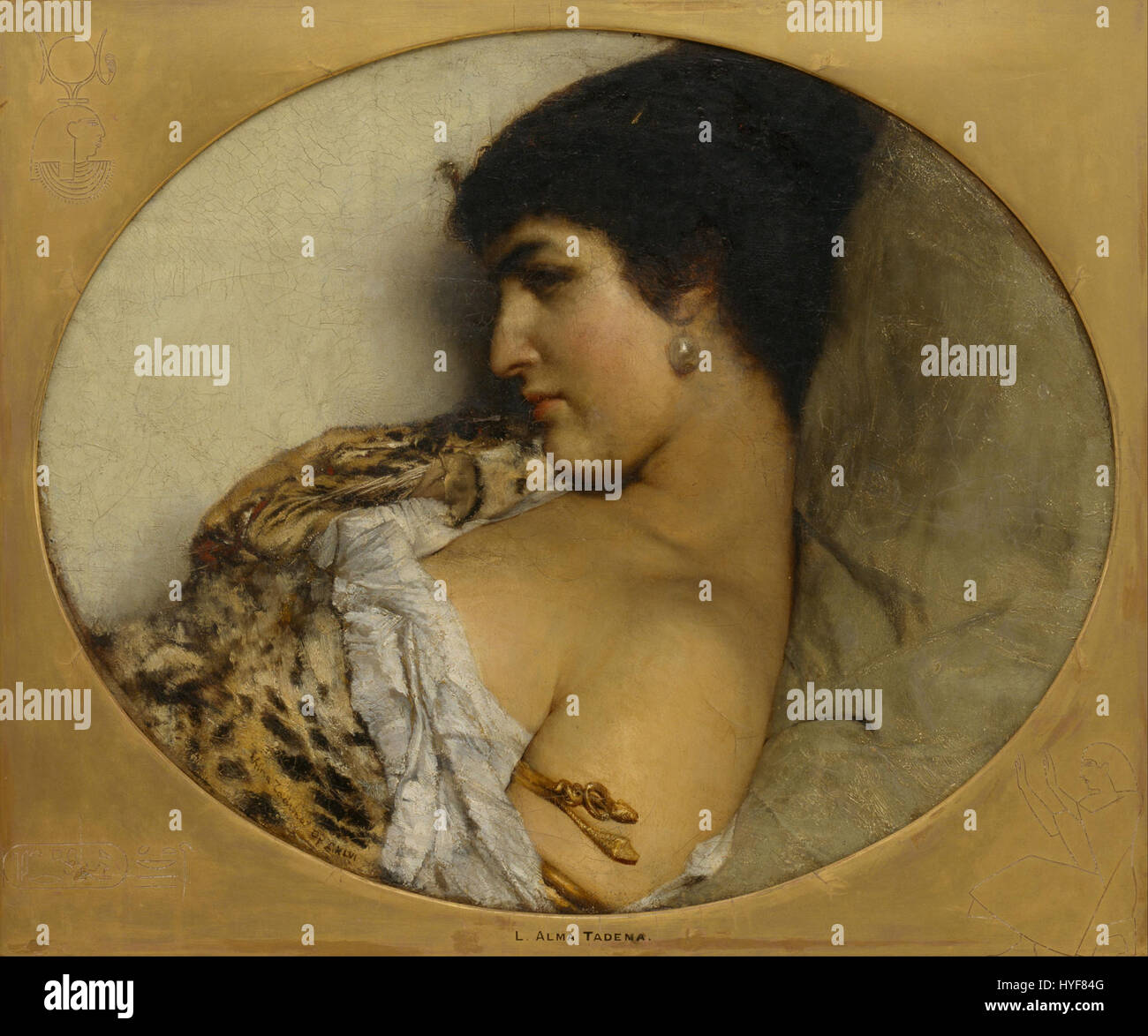 Cléopâtre de Lawrence Alma Tadema est un grand portrait de la reine égyptienne, soulignant sa beauté et son statut royal. La peinture met en valeur sa tenue élégante et l'atmosphère opulente de l'Egypte ancienne pendant son règne. Banque D'Images