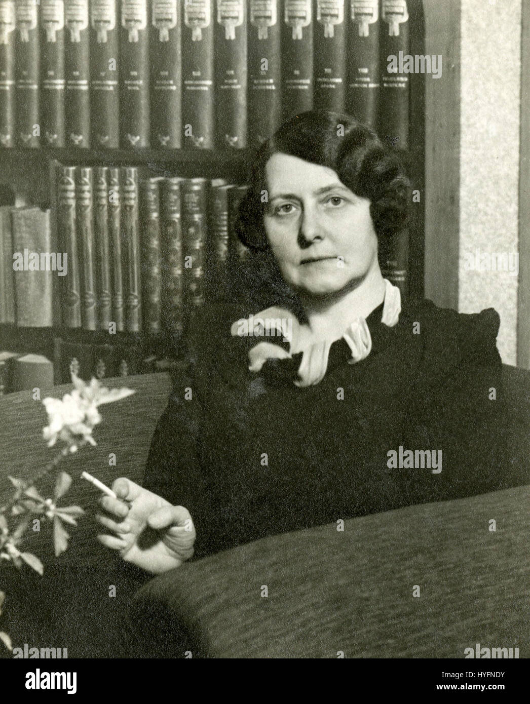 Margarete Bonnevie était une actrice norvégienne connue pour ses contributions au théâtre et au cinéma. Sa représentation de personnages dans des rôles dramatiques et comiques a fait d'elle une figure célèbre dans les arts norvégiens Banque D'Images