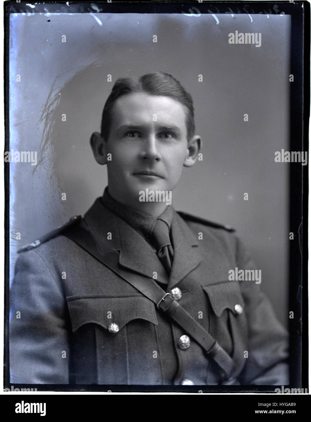 Une photographie du lieutenant L. Greenstreet du 27 janvier 1917, possiblement liée au service militaire pendant la première Guerre mondiale L'image peut offrir un portrait personnel ou un moment historique de cette époque. Banque D'Images Une photographie du lieutenant L. Greenstreet du 27 janvier 1917, possiblement liée au service militaire pendant la première Guerre mondiale L'image peut offrir un portrait personnel ou un moment historique de cette époque. Banque D'Images