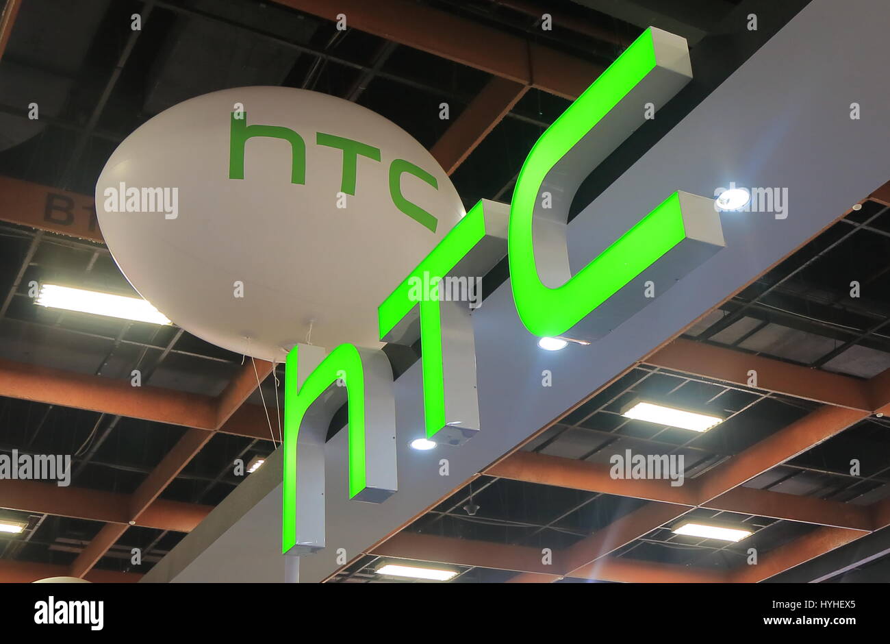 HTC. HTC est une société d'électronique des consommateurs taiwanais basé à Taipei, Taiwan fondée en 1997. Banque D'Images