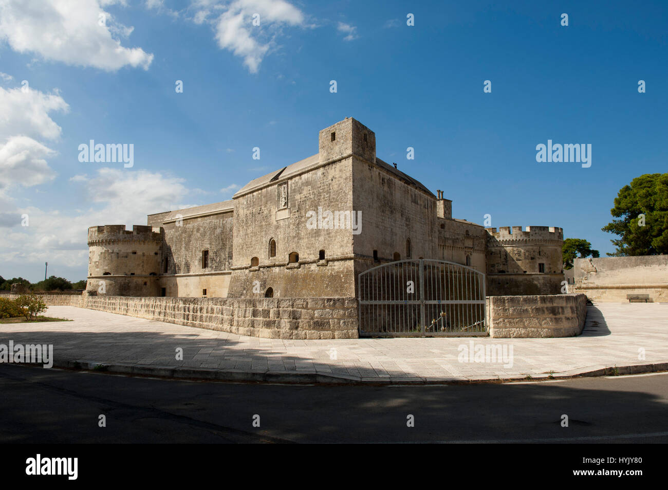 L'Europe,Italie,Puglia citadelle fortifiée de Acaya de petits murs fortifiés du seizième siècle en Italie Banque D'Images