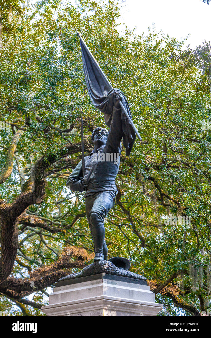 Savannah, Géorgie. Monument à Sergent William Jasper, héros de la guerre révolutionnaire. Madison Square. Banque D'Images