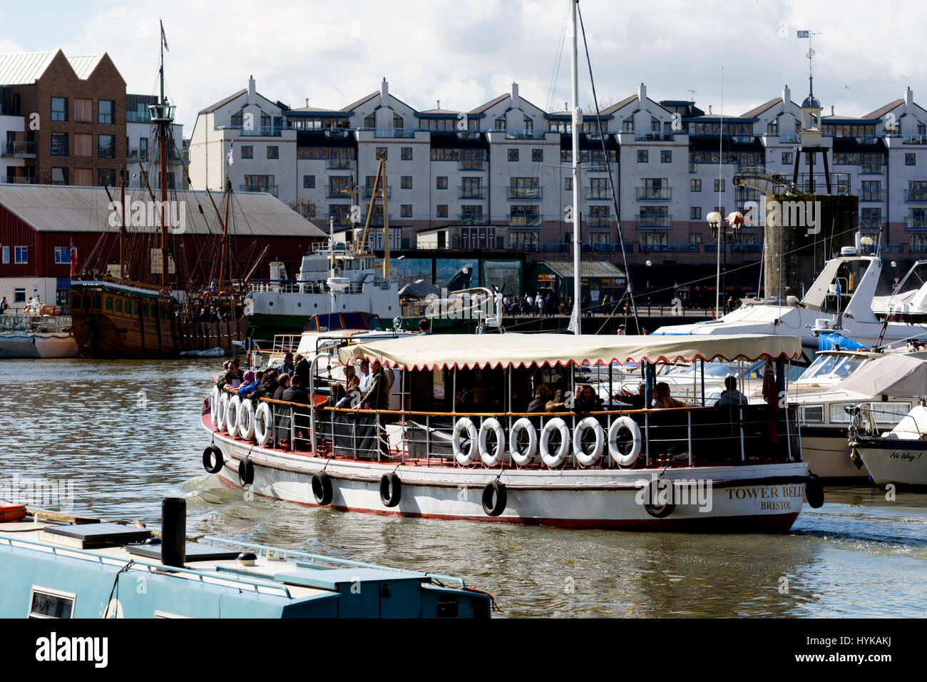 La belle tour, Bristol Paquet excursion en bateau à St Augustine's Reach, Bristol, Royaume-Uni Banque D'Images