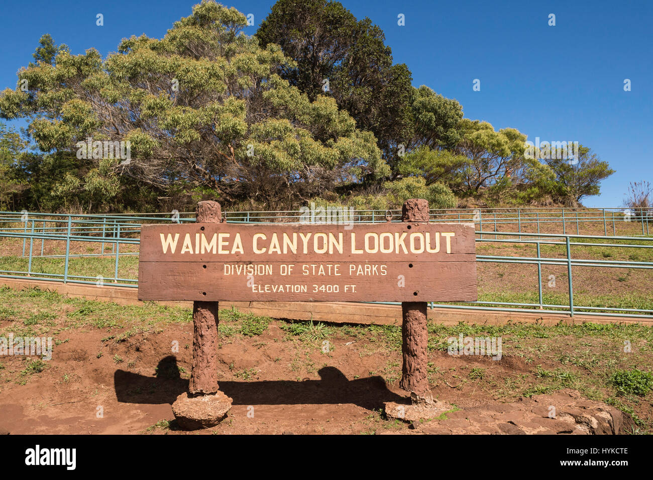 Signe pour Waimea Canyon Lookout, Kauai, Hawaii, USA Banque D'Images
