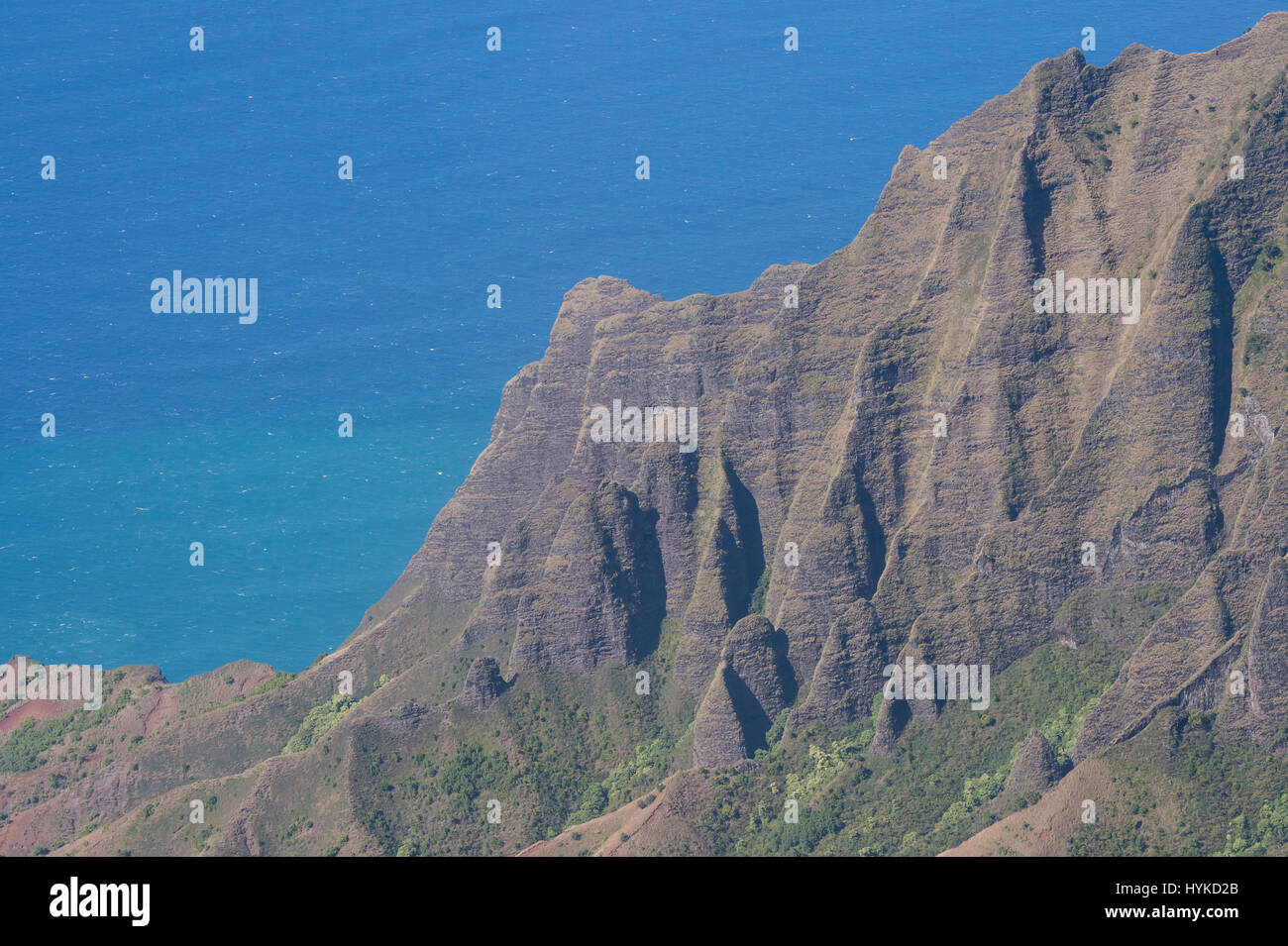Montagnes et l'océan, à partir de la côte Napali Kalalau Lookout, le Koke'e State Park, Kauai, Hawaii, USA Banque D'Images
