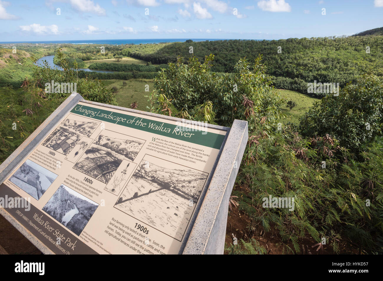 Des panneaux d'information pour le Wailua River State Park, Wailua, Kauai, Hawaii, USA Banque D'Images