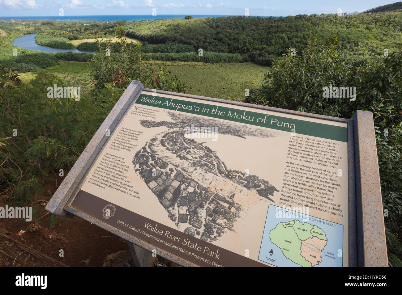 Des panneaux d'information pour le Wailua River State Park, Wailua, Kauai, Hawaii, USA Banque D'Images