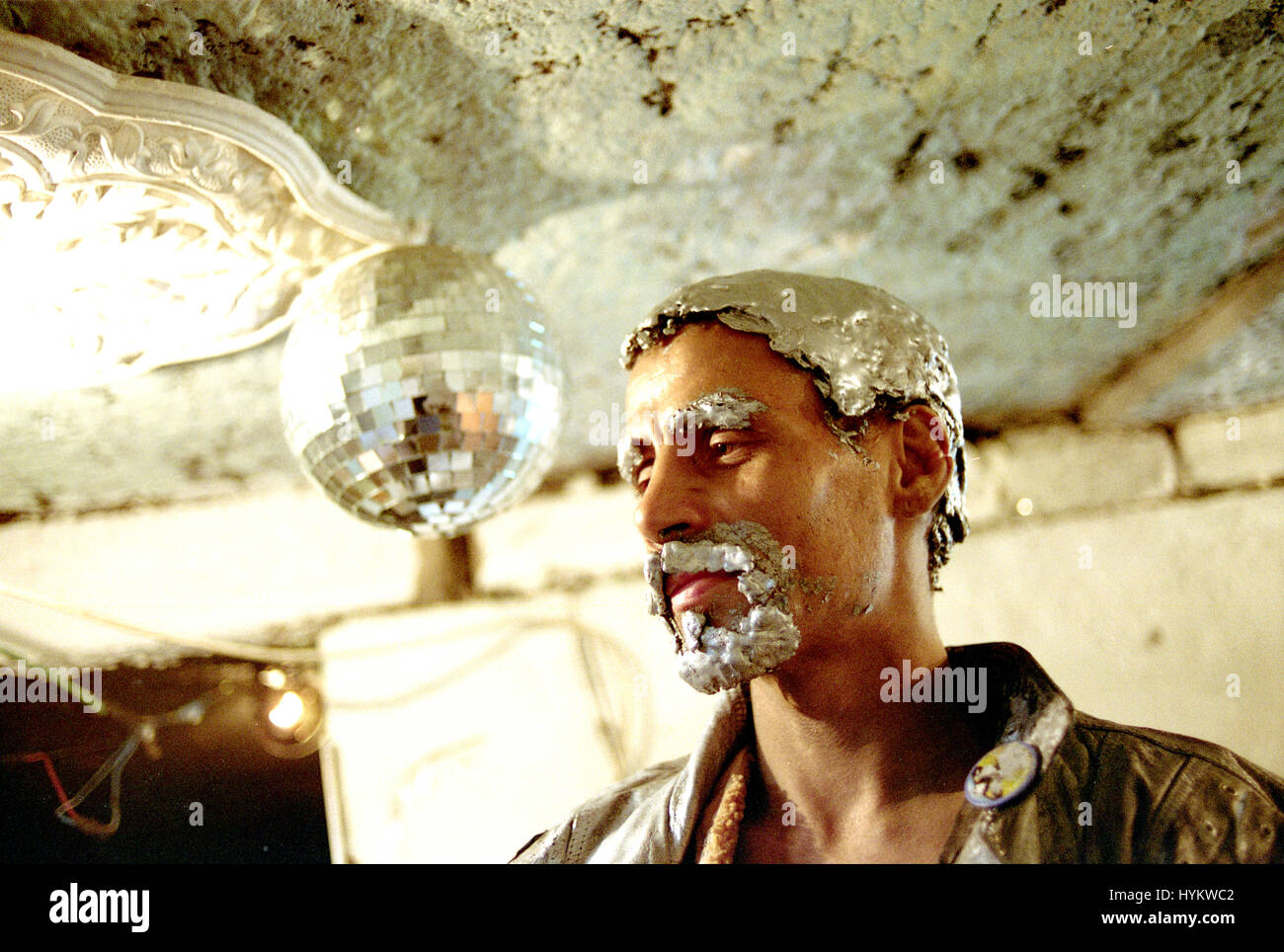 Bucarest, Roumanie une photo de Bruce Lee avec laque chimique Aurolac
