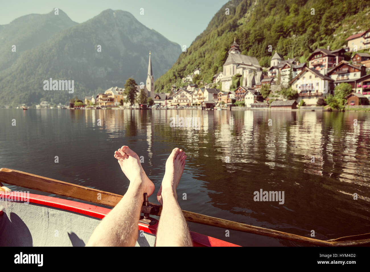 Nu pieds en ville Banque de photographies et d'images à haute résolution -  Alamy