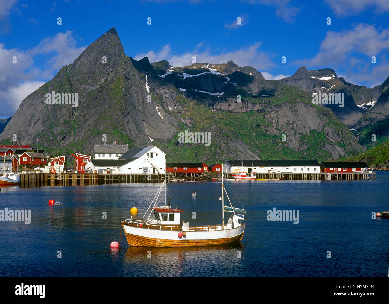 Reine village de pêcheurs, de Hamnoy, Moskenes, îles Lofoten, Norvège Banque D'Images