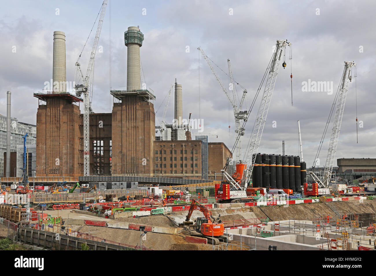 Réaménagement de Battersea Power Station dans le sud de Londres, Royaume-Uni. Il s'agit d'être le centre d'un important développement de logement et de loisirs avec une nouvelle station de métro Banque D'Images