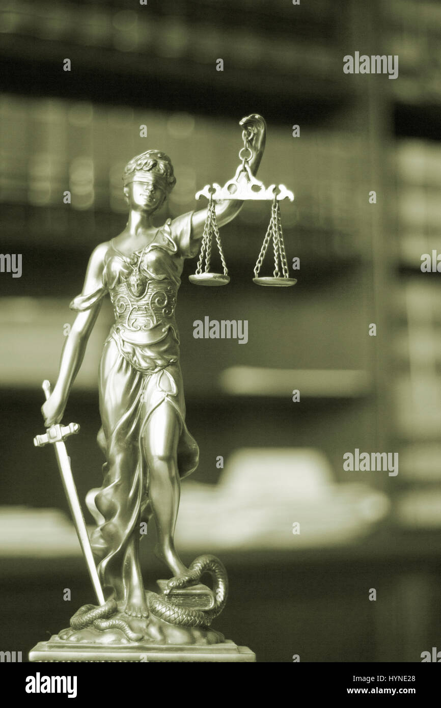 Law Offices d'avocats statue juridique aveugle grecque déesse Thémis statuette en métal couleur