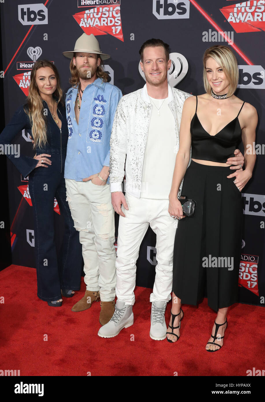 IHeartRadio Music Awards 2017 qui ont eu lieu pendant le Forum - Arrivées avec : Brian Kelley, Tyler Hubbard, Brittney Marie Cole, Hayley Stommel Où : Los Angeles, California, United States Quand : 05 Mars 2017 Banque D'Images