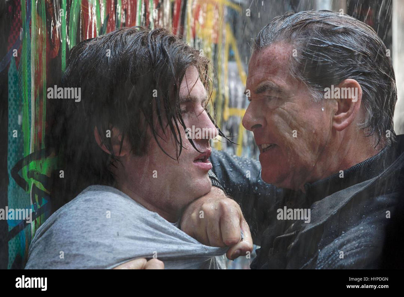 I.T. (2016) JAMES FRECHEVILLE Pierce Brosnan JOHN MOORE (DIR)/FILMS TENSION COLLECTION MOVIESTORE LTD Banque D'Images