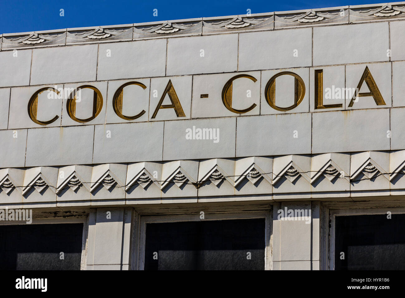 Indianapolis - Circa Octobre 2016 : l'ancienne usine d'embouteillage de Coca-Cola à l'art déco. L'ouverture de l'usine de coke en 1931 VII Banque D'Images