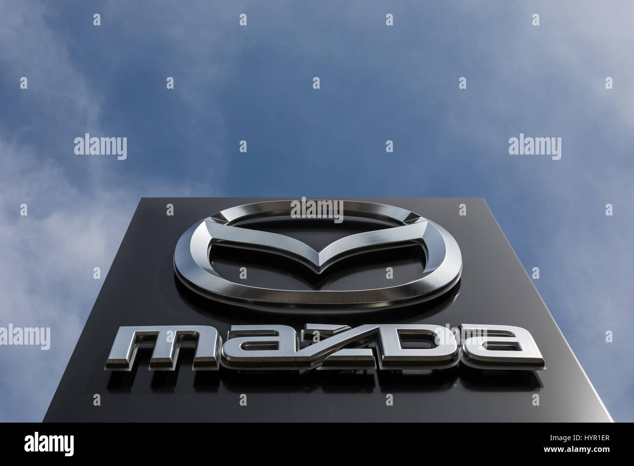 Signe de logo Mazda Banque D'Images