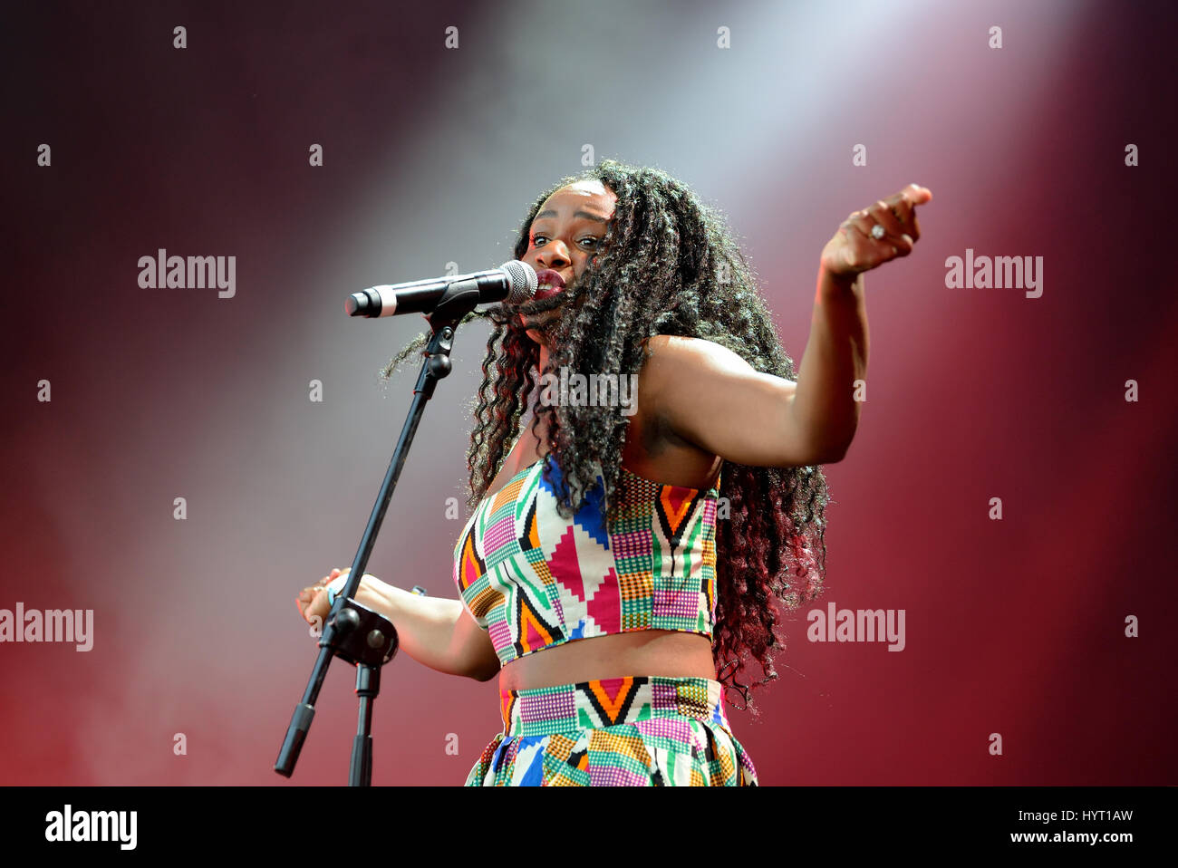 Barcelone - juin 3 : Nao ( soul, funk et R&B) Effectuer en concert au Primavera Sound Festival 2016 le 3 juin 2016 à Barcelone, Espagne. Banque D'Images