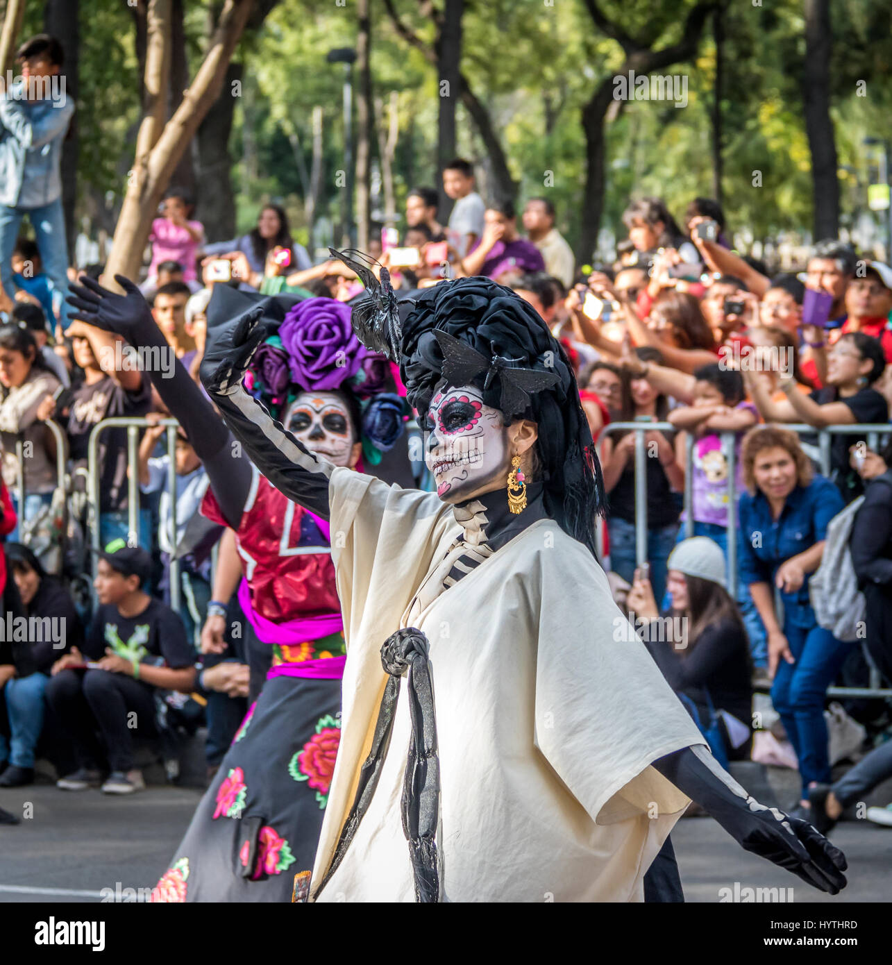 Le Jour des morts (Dia de los Muertos) défilé dans la ville de Mexico - MEXIQUE Banque D'Images